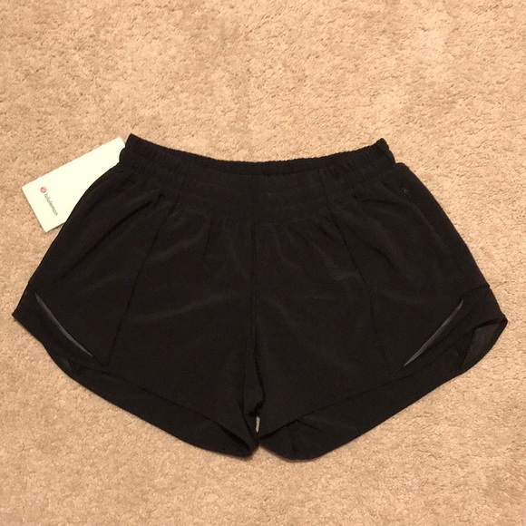 lululemon athletica Pants - ❗️LAST 3 HRS TO BUY❗️ Lululemon Hotty Hot Shorts
